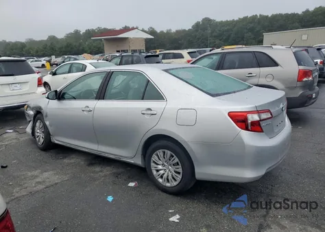 2014 Toyota Camry L z USA, uszkodzony, nr VIN 4T4BF1FKXER396302